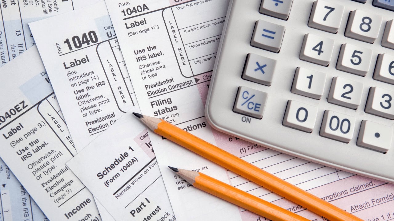 Tax forms and calculator for fall tax planning and financial management.
